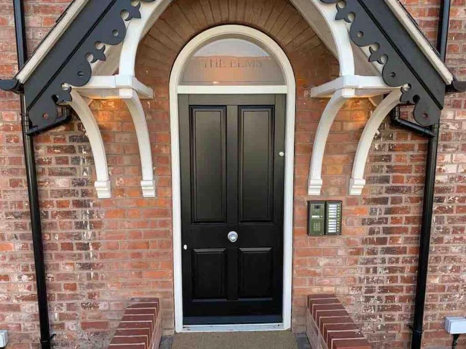 Boutique Luxury Apartment, High St, Henley-In-Arden Exterior foto