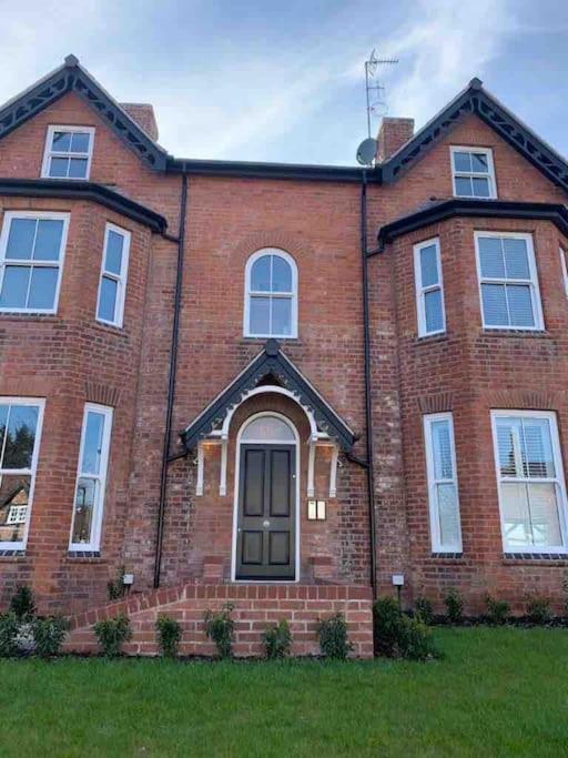 Boutique Luxury Apartment, High St, Henley-In-Arden Exterior foto